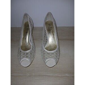 Adrianna Papell Pumps Juliette Peep Toe Kitten Heel Slip On Ivory Mesh Womens 9W
